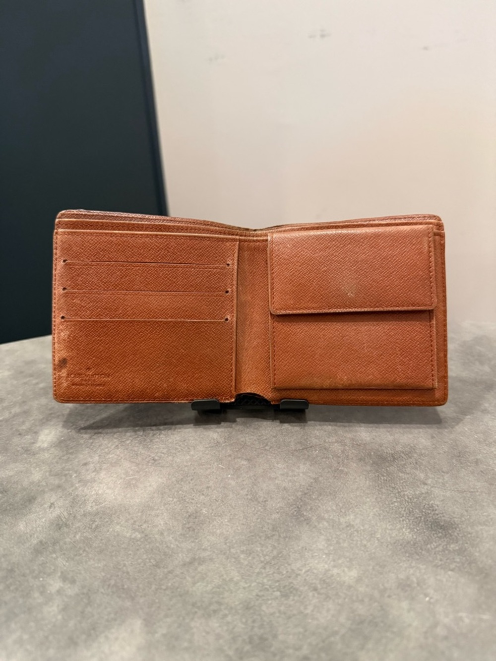 Louis Vuitton w COA Vintage Monogram Marco bifold wallet - Picture 4 of 10